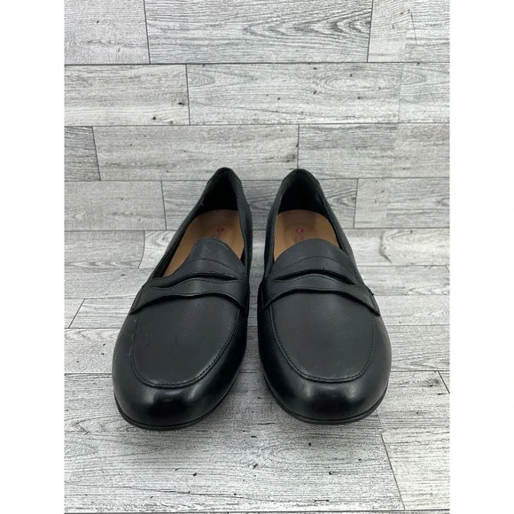 Women's Black Leather Slip-On Penny Loafers - Picture 3 of 13